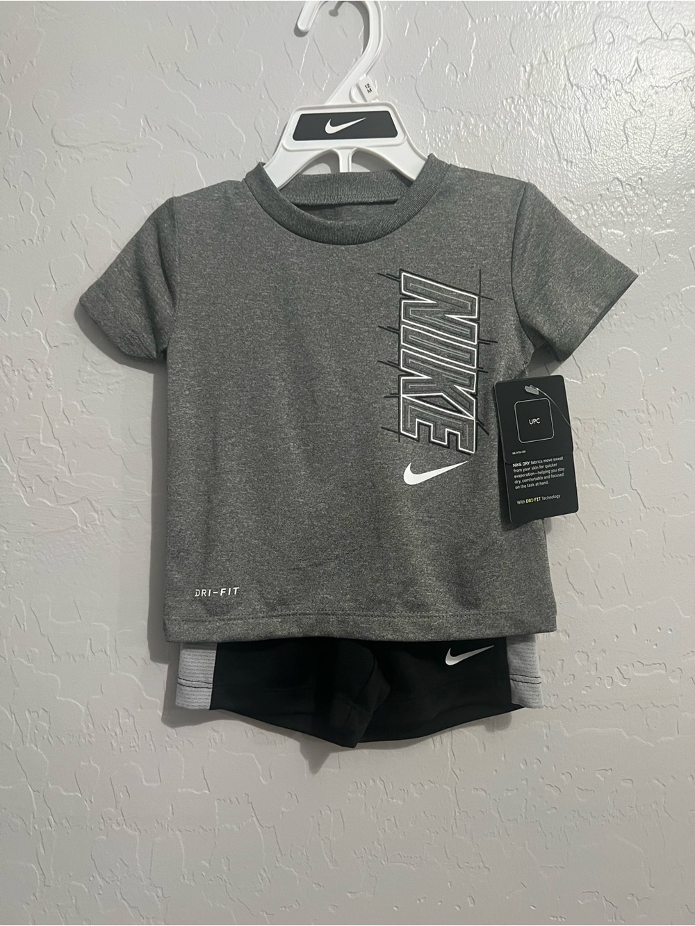 Nike Gray Dri-FIT Short Sleeve Tee and shorts set